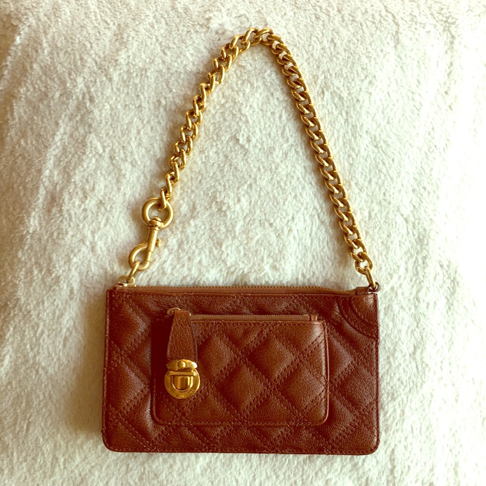 NWT Marc Jacobs brown quilted leather wristlet!